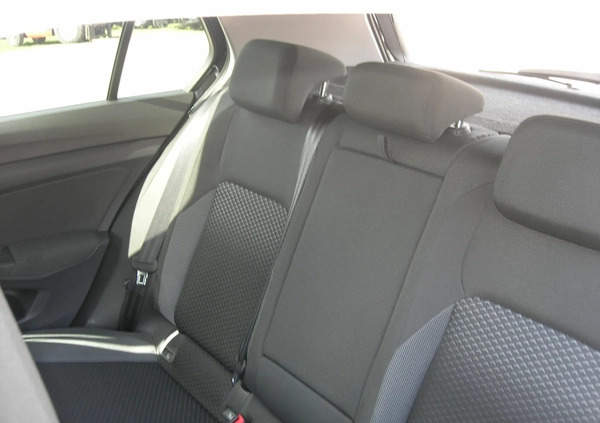 Volkswagen Golf cena 39900 przebieg: 15571, rok produkcji 2021 z Świeradów-Zdrój małe 211
